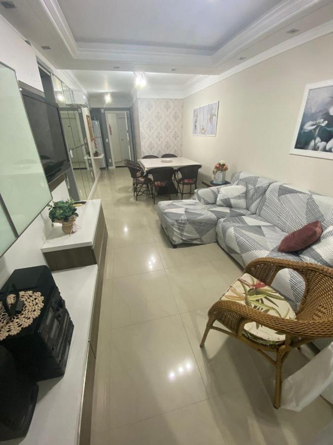 Apartment Garden Ville, 200m Da De Bombas *